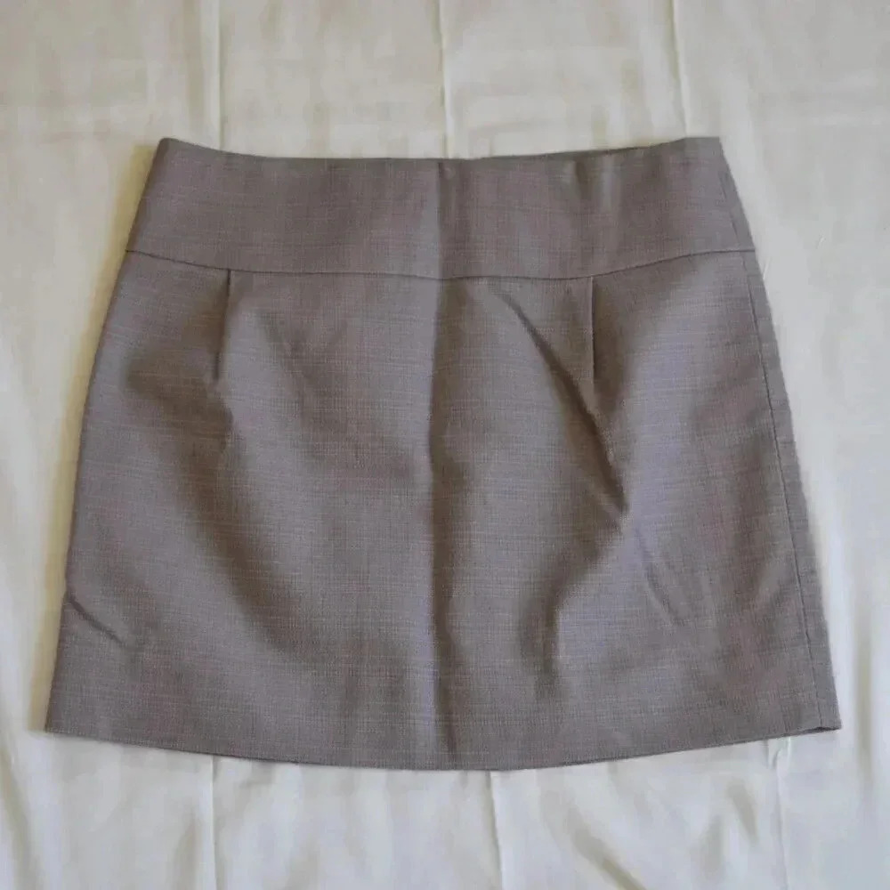 J.CREW Neutral Mini Skirt in Beige Size 4